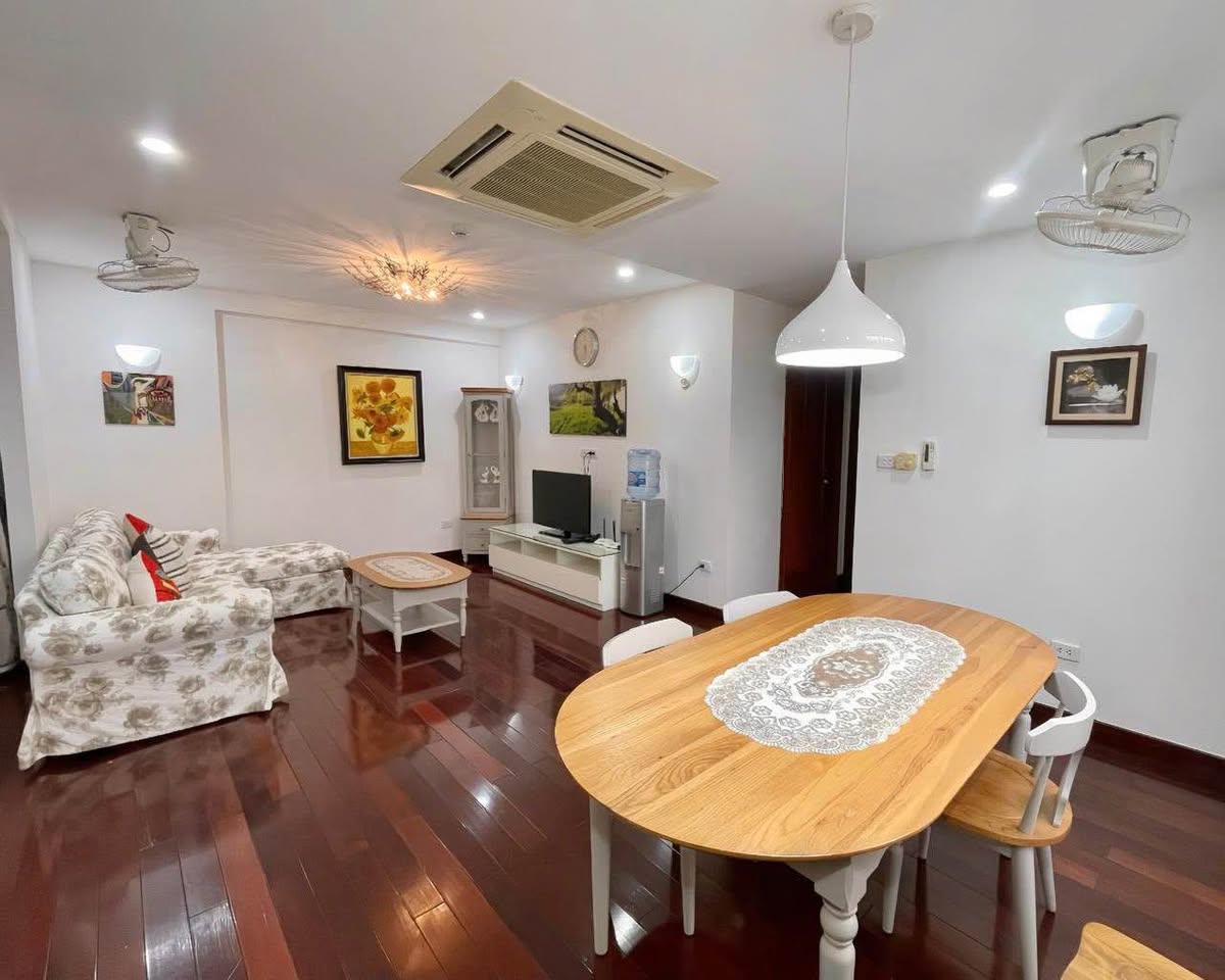 2BR apartment in Hoan Kiem — photo 5