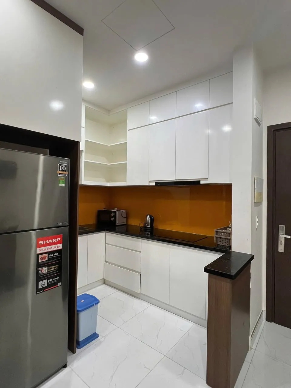 2BR apartment in Phu My Hung — photo 2