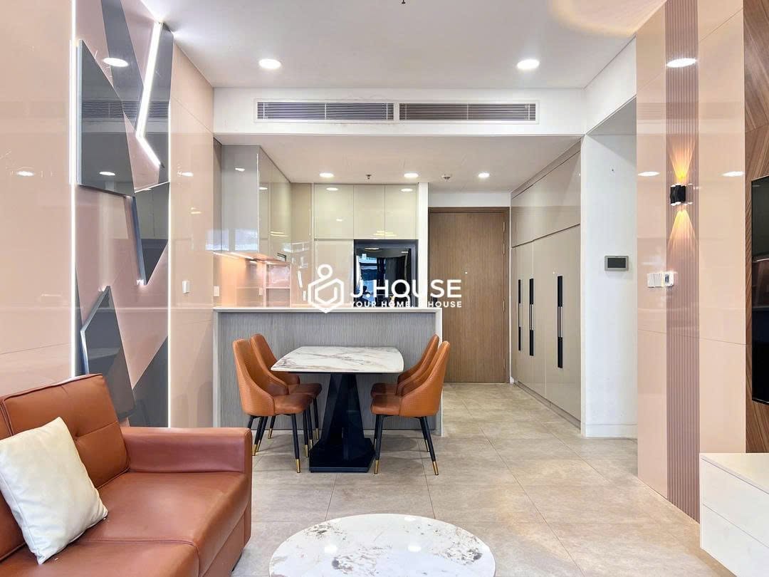 2BR apartment in Thu Thiem — photo 5
