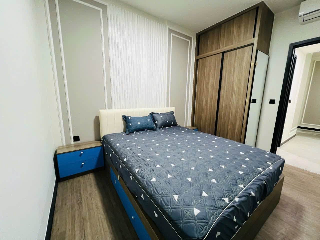 2BR apartment in District 4 — photo 2
