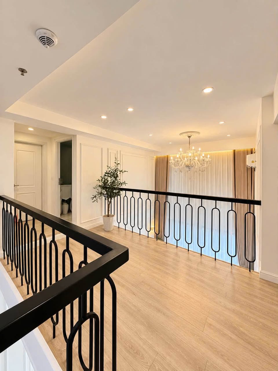 apartment in District 2 — photo 2