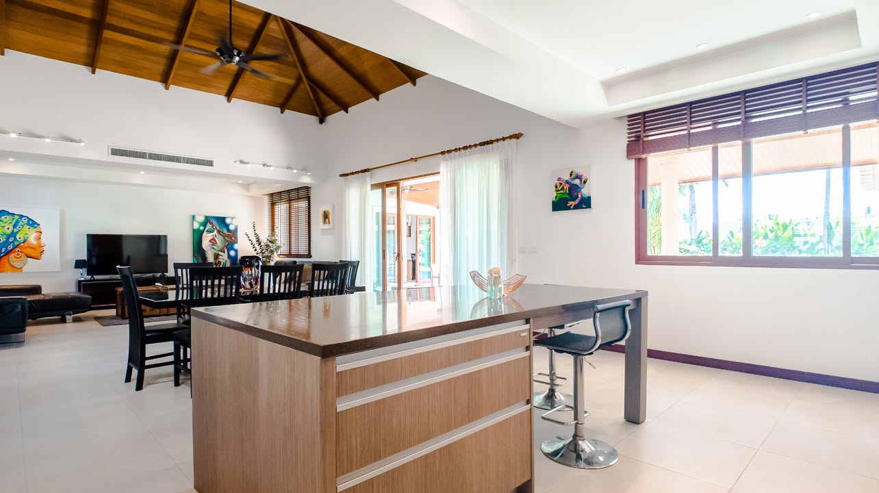 4BR villa in Cherng Talay — photo 5