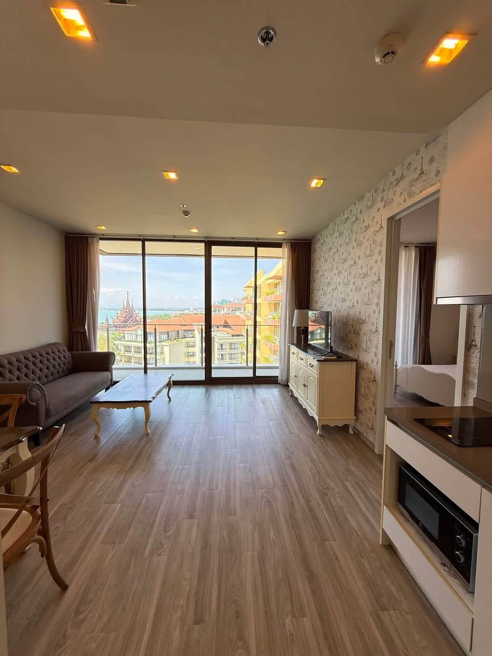 1BR condo in Wongamat — photo 2
