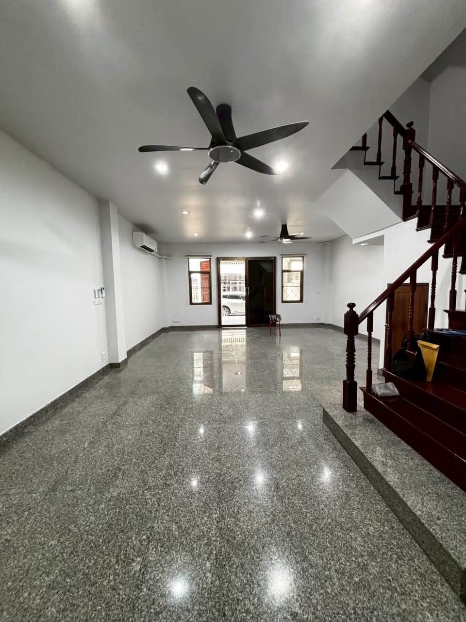 4BR rental in Nana — photo 2