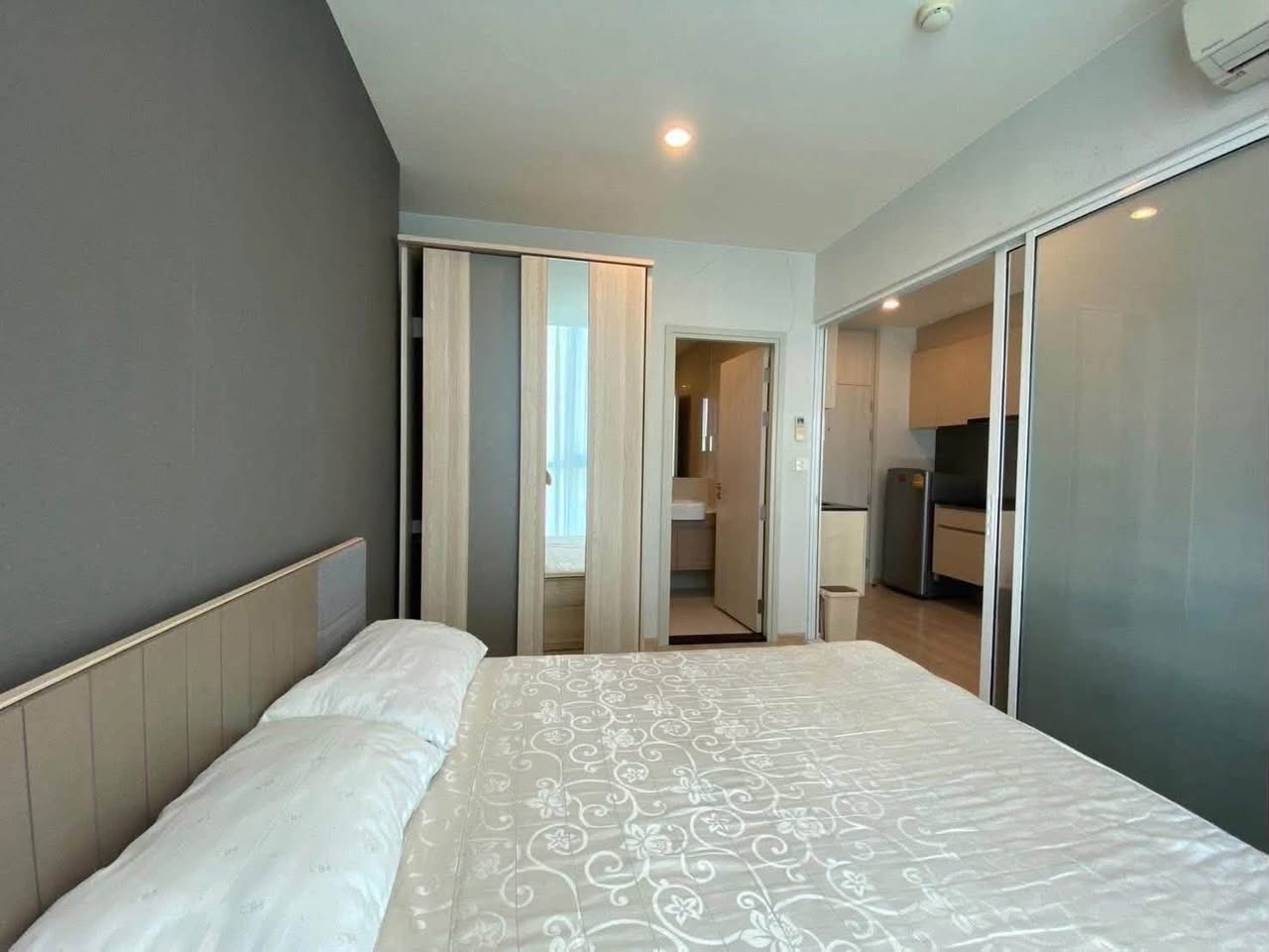 1BR condo in Ratchada — photo 4