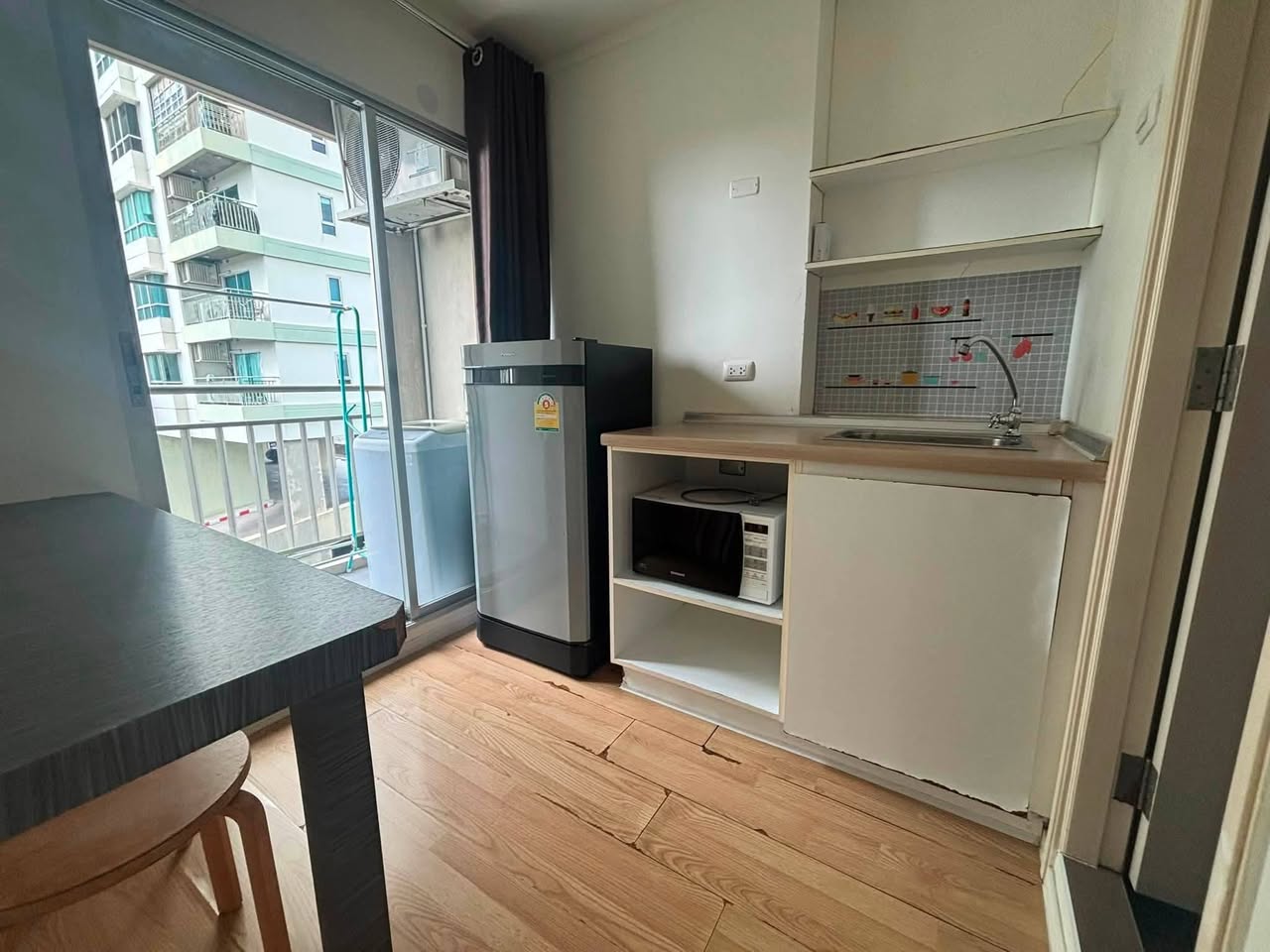 Studio condo in Wongamat — photo 4