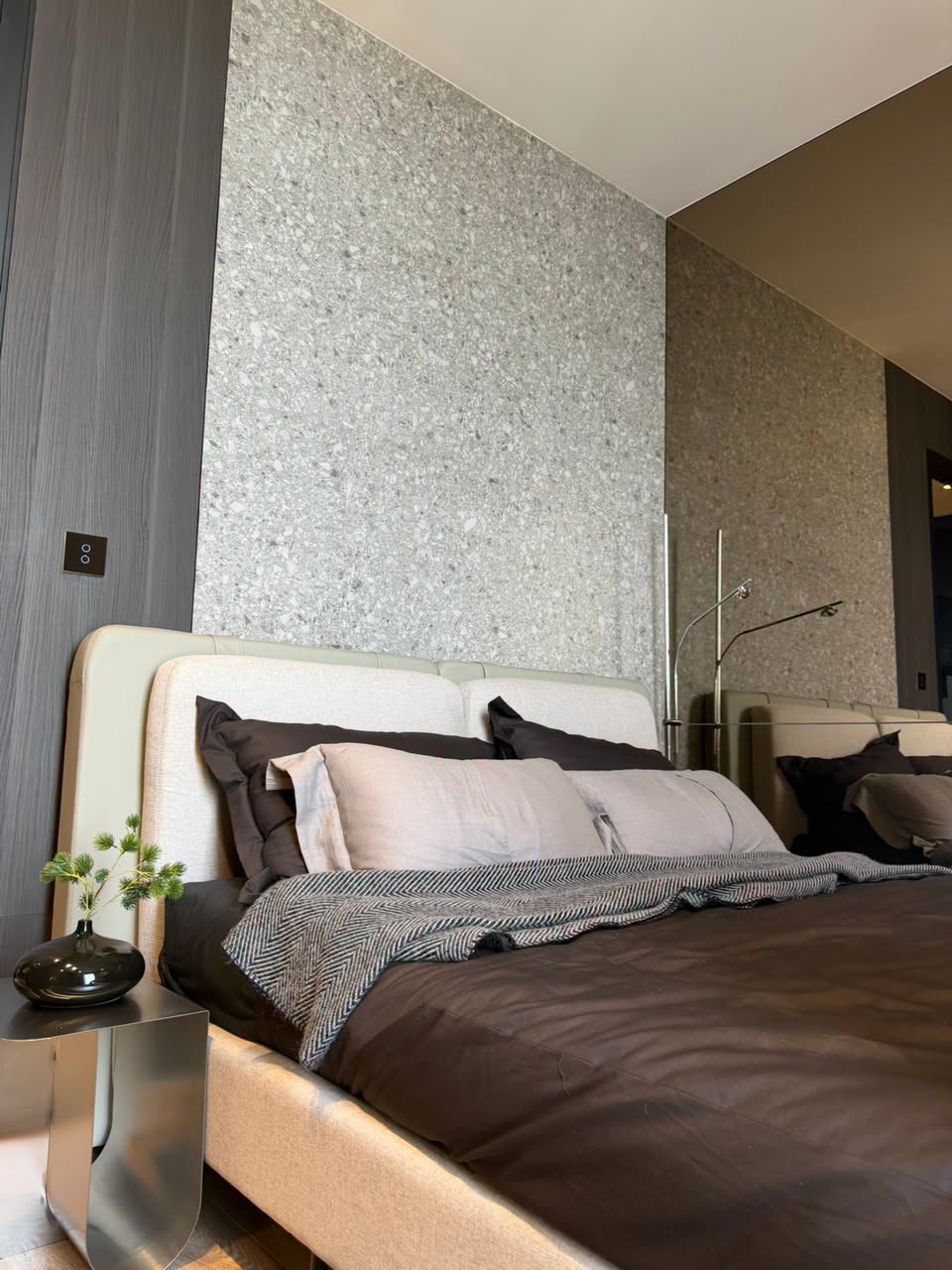 condo in Ari — photo 2
