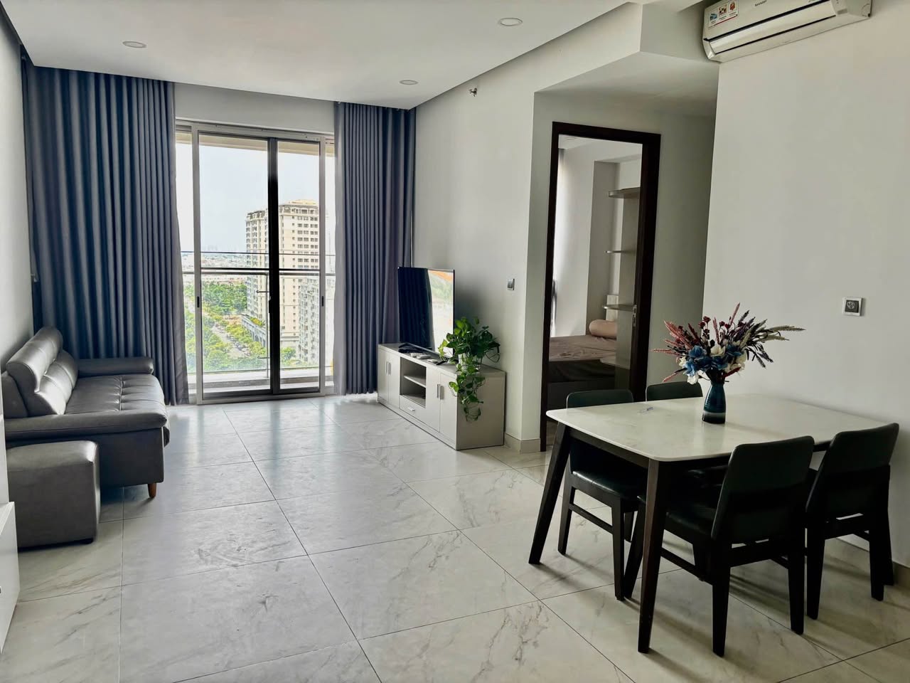1BR apartment in Phu My Hung — photo 2
