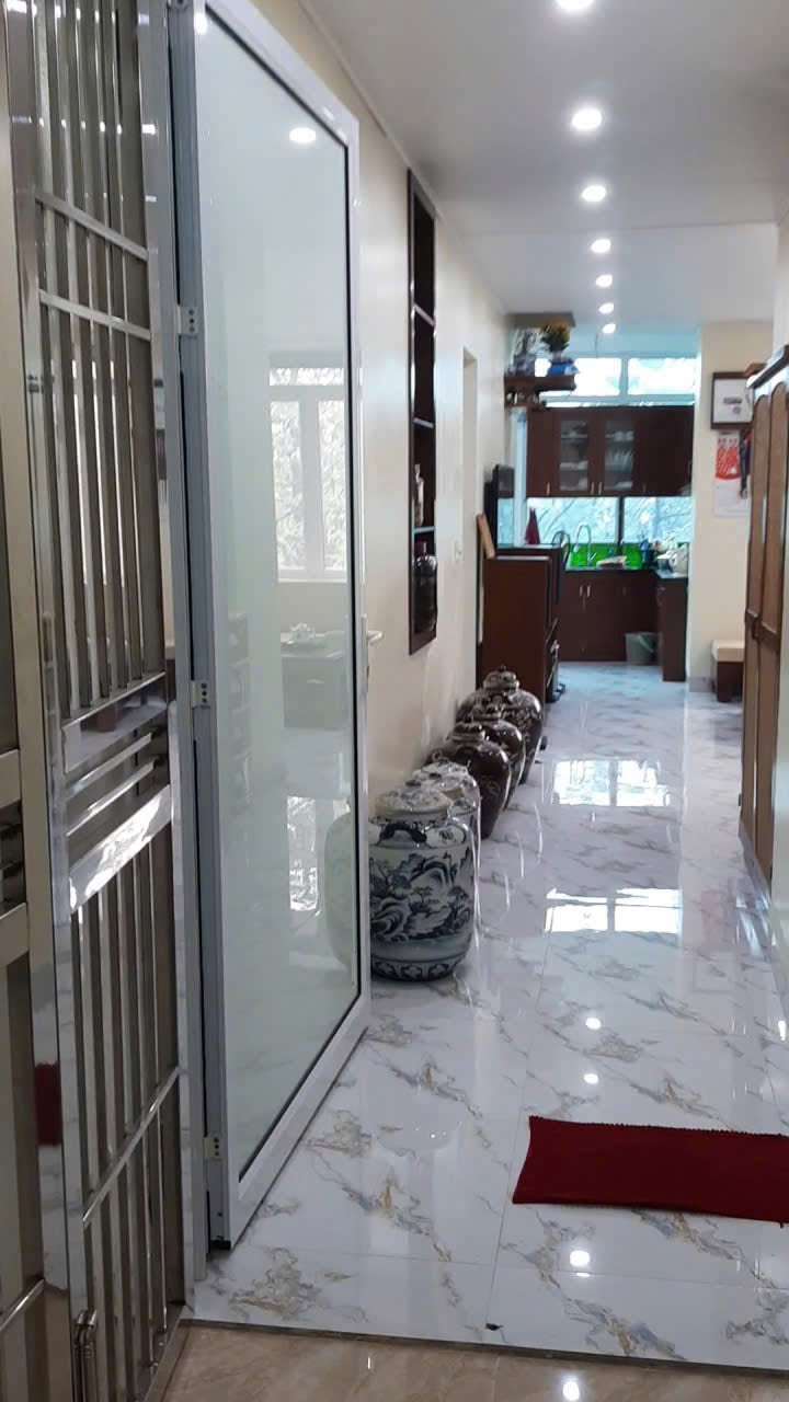 2BR apartment in Long Bien — photo 2