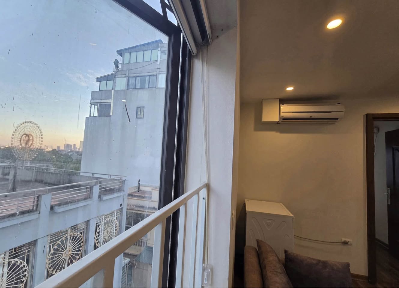 1BR apartment in Tay Ho — photo 2