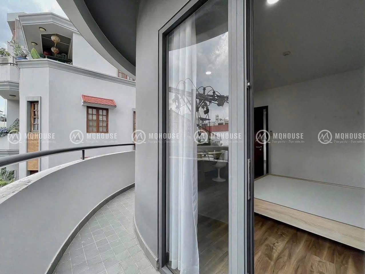 2BR apartment in Tan Binh — photo 4