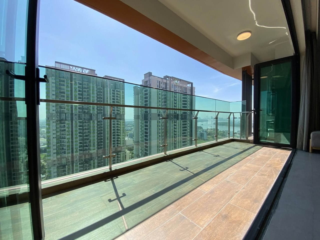 4BR apartment in District 2 — photo 4