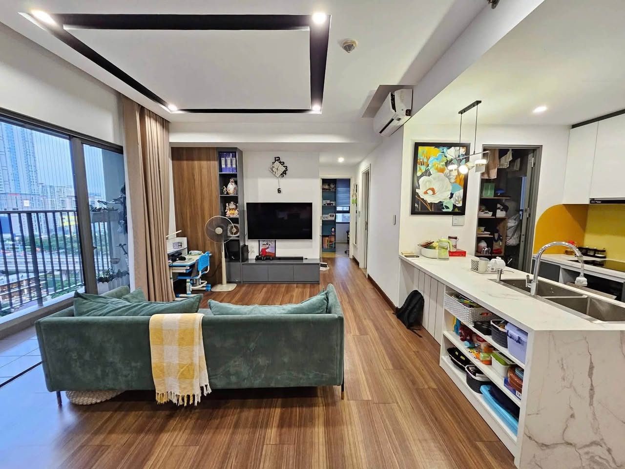 2BR apartment in District 9 — photo 2