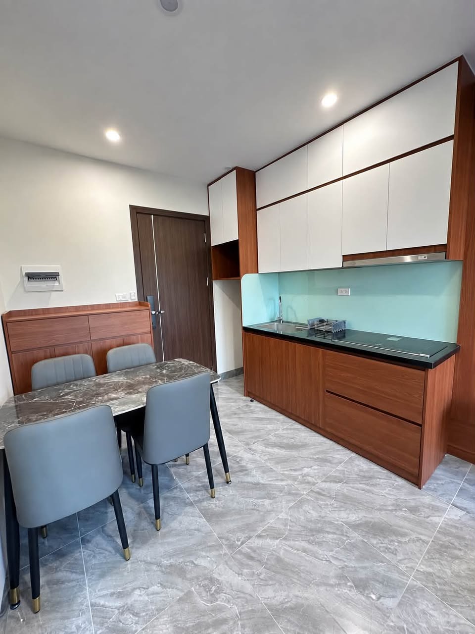 apartment in Trung Văn — photo 2