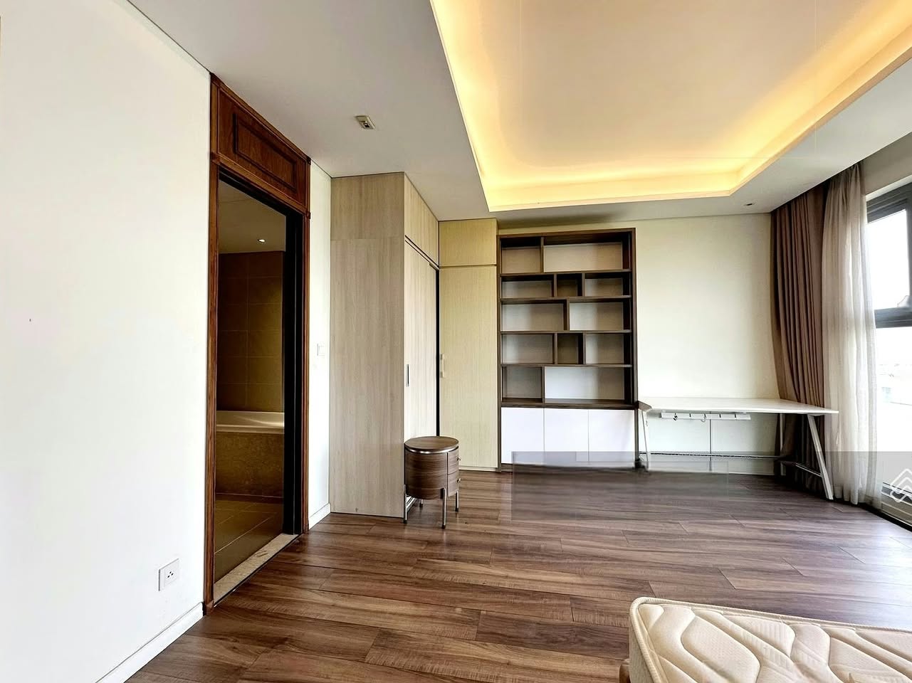 5BR duplex in Ho Chi Minh City — photo 2