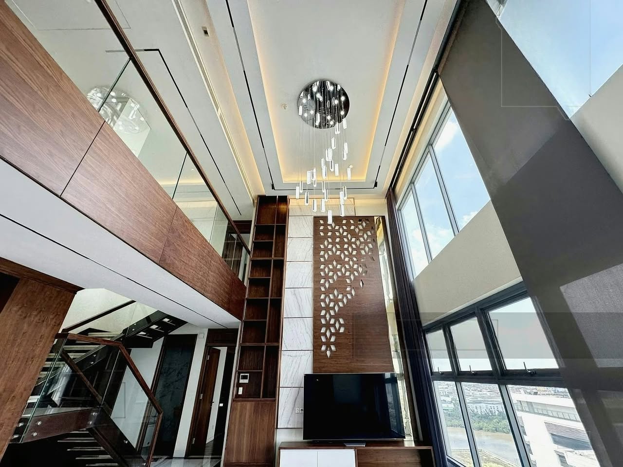5BR duplex in Ho Chi Minh City — photo 4
