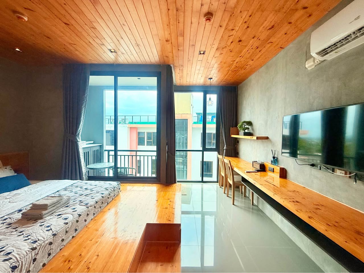 1BR studio in Nai Harn — photo 5