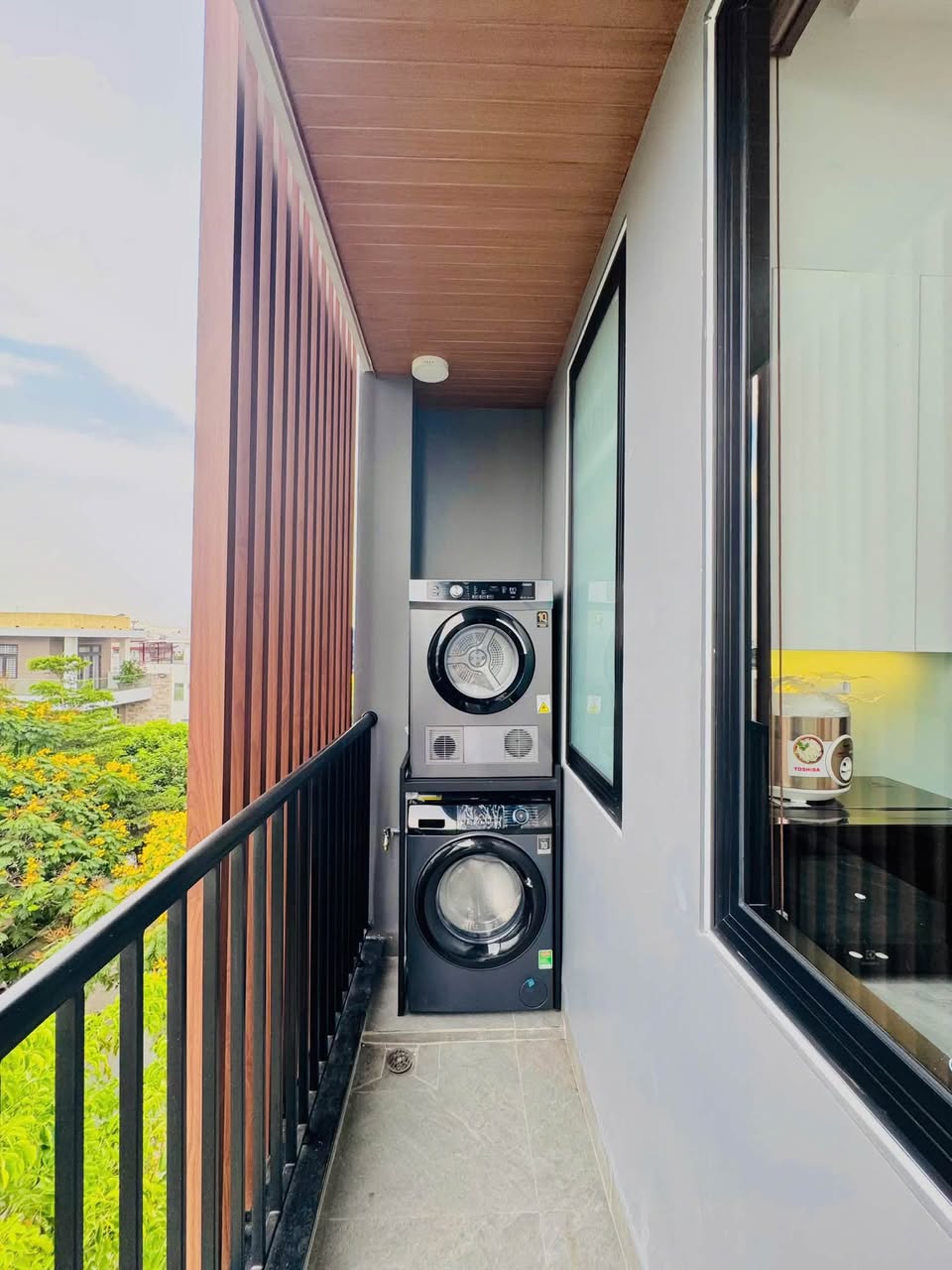 2BR apartment in Khue My — photo 4
