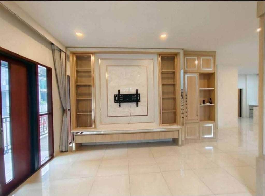 4BR house in Bang Na — photo 2