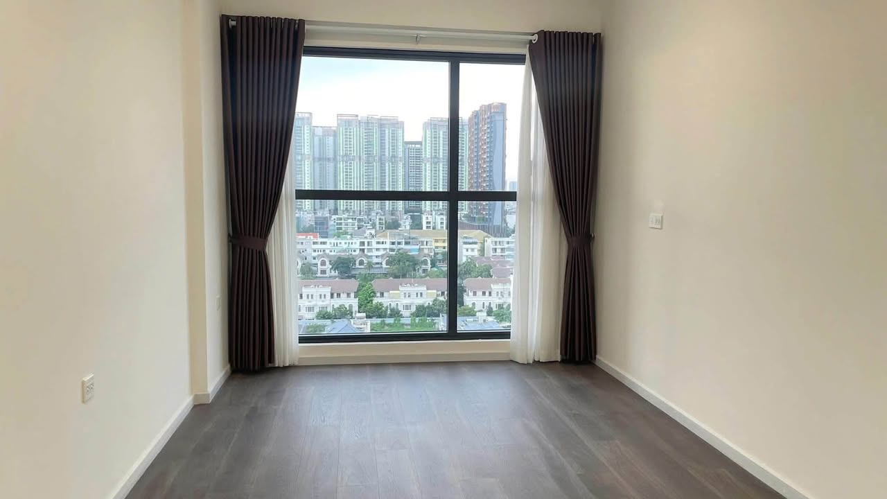 2BR apartment in District 2 — photo 2