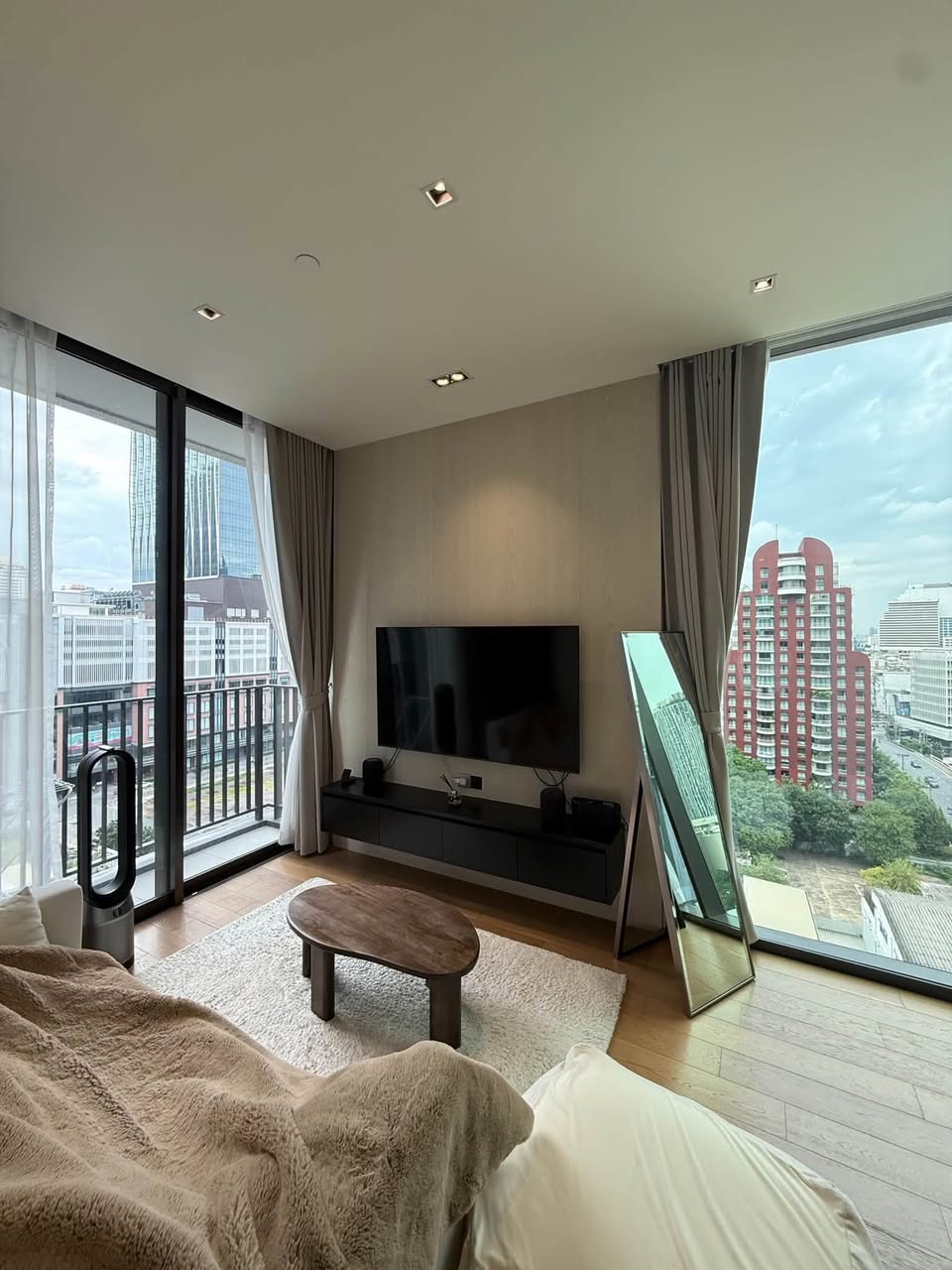 1BR apartment in Chidlom — photo 2