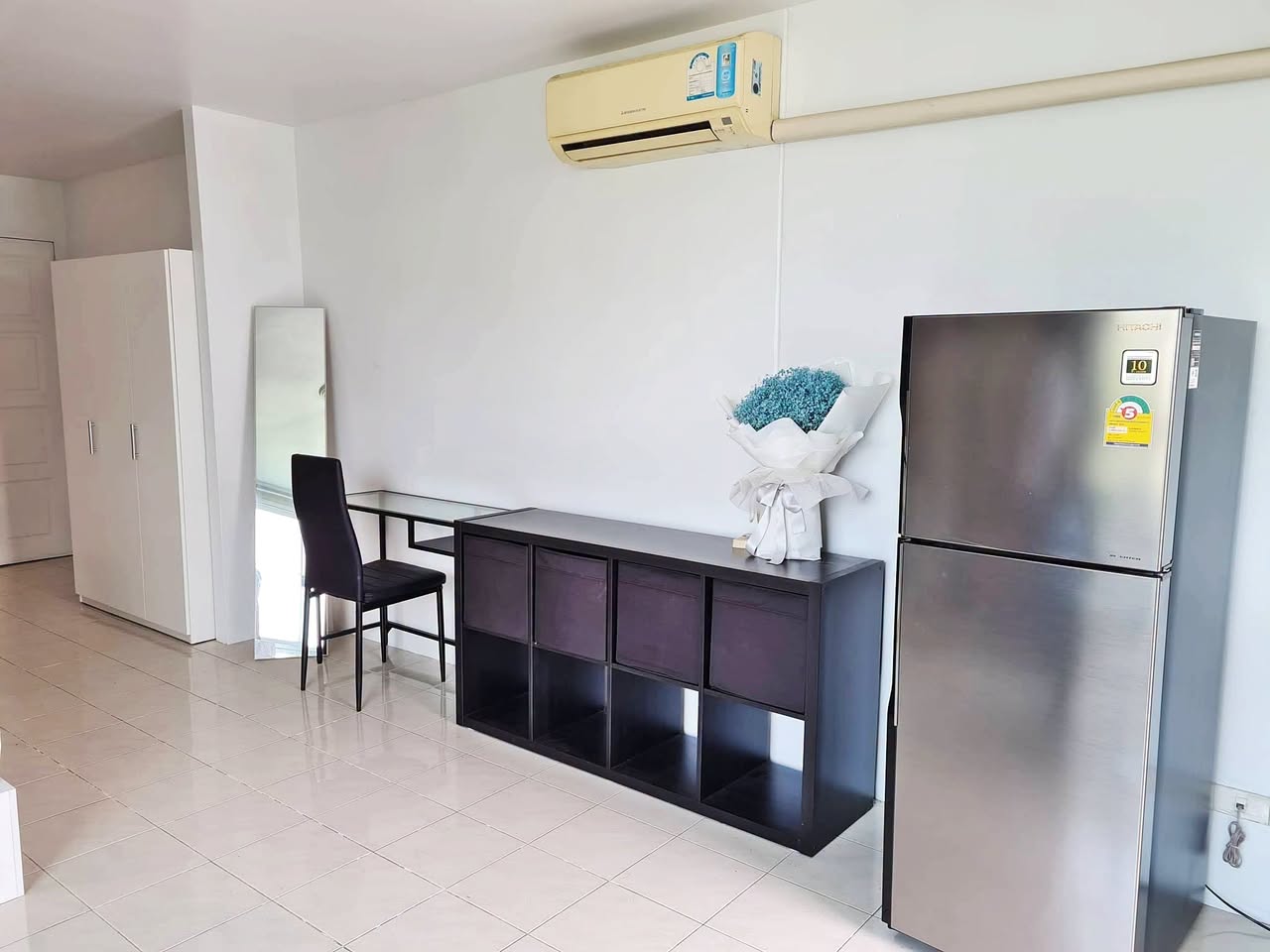 Studio condo in Sri Iam — photo 2