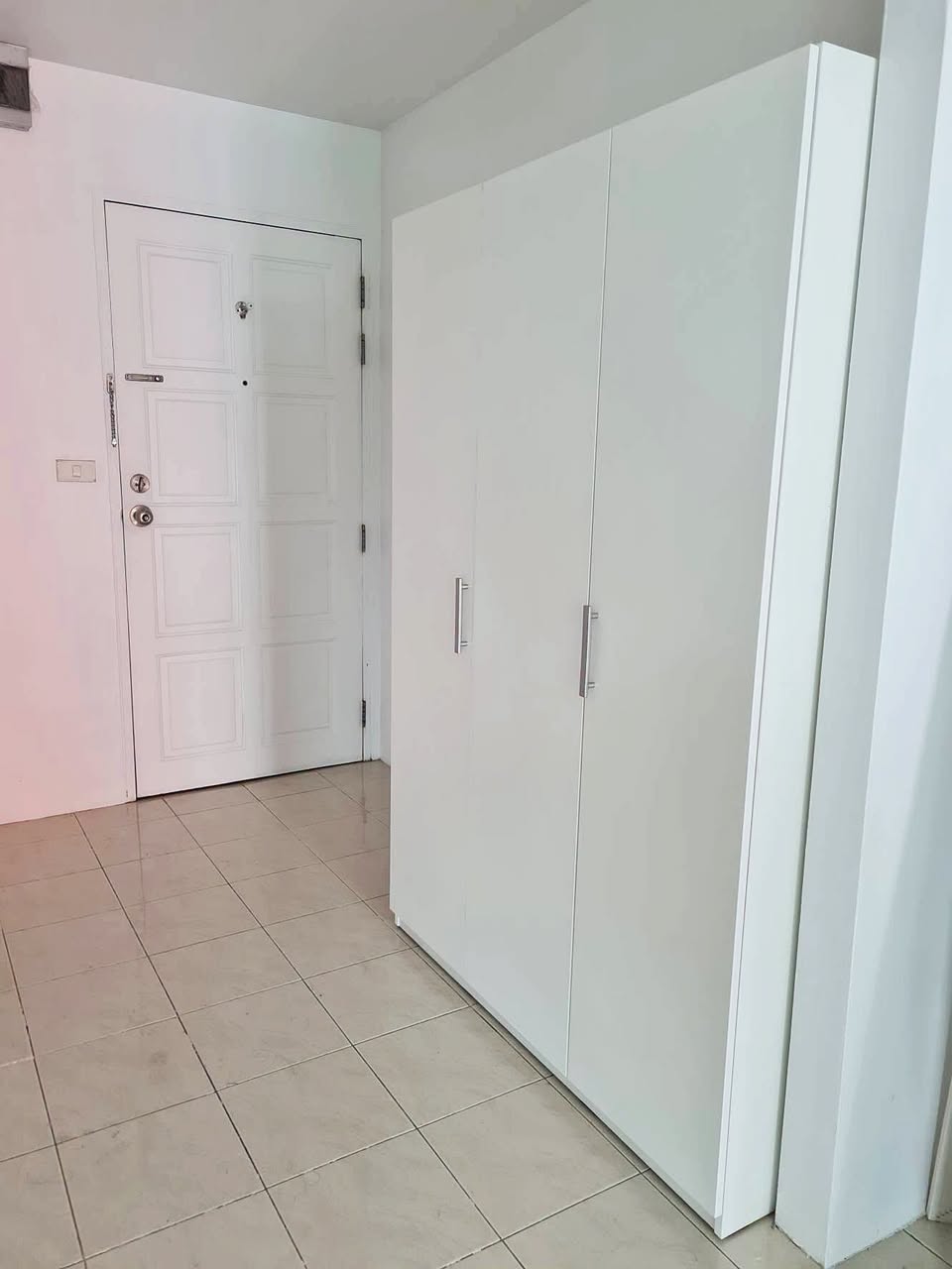 Studio condo in Sri Iam — photo 3