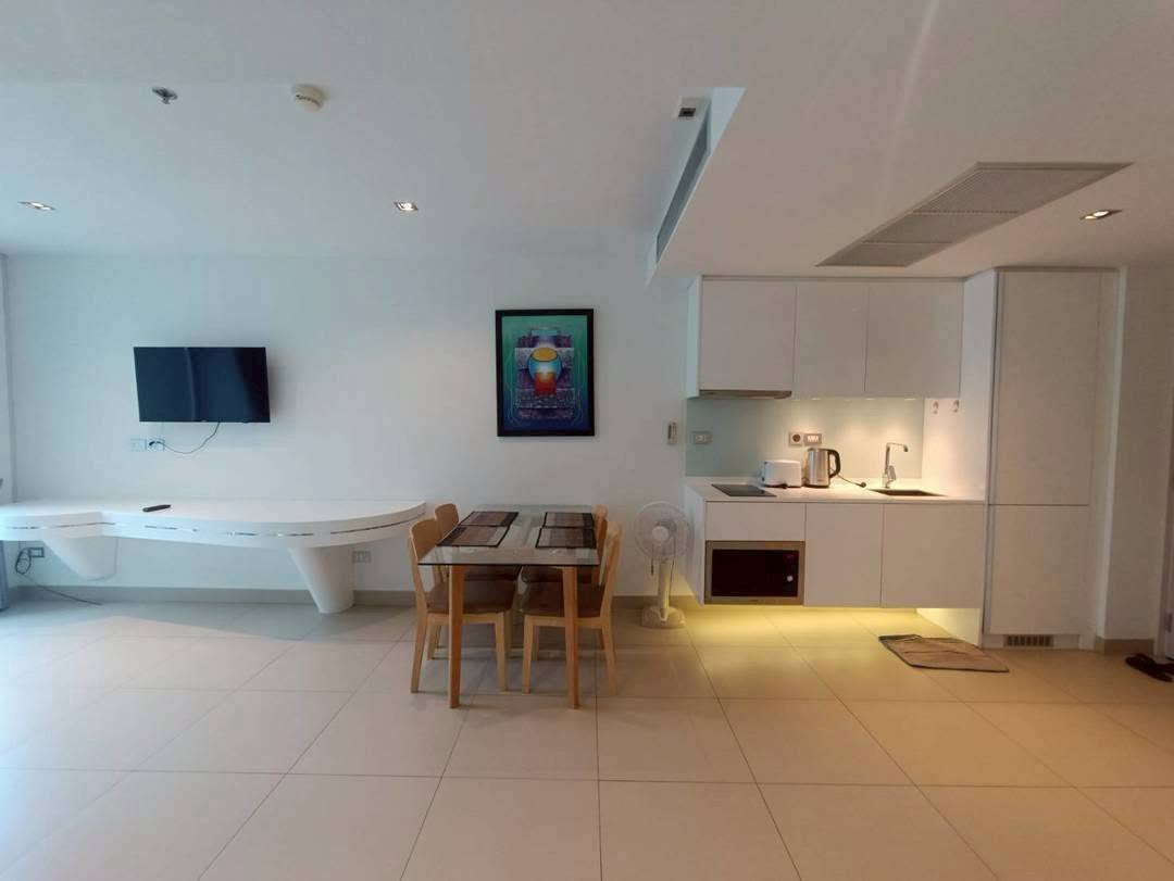 2BR condo in Pratumnak — photo 5