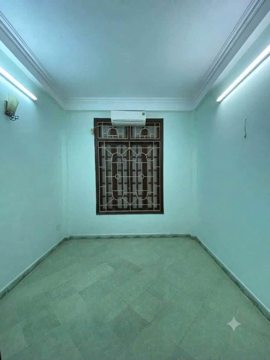 2BR house in Hoang Mai — photo 2