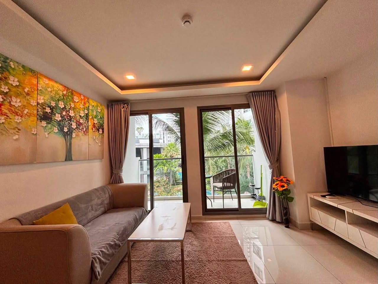 2BR condo in Central Pattaya — photo 2