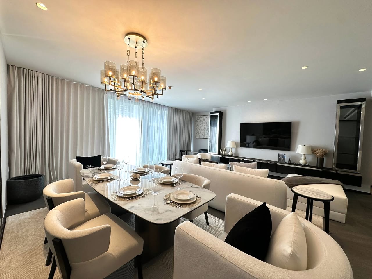 2BR property for sale in Thonglor — photo 2