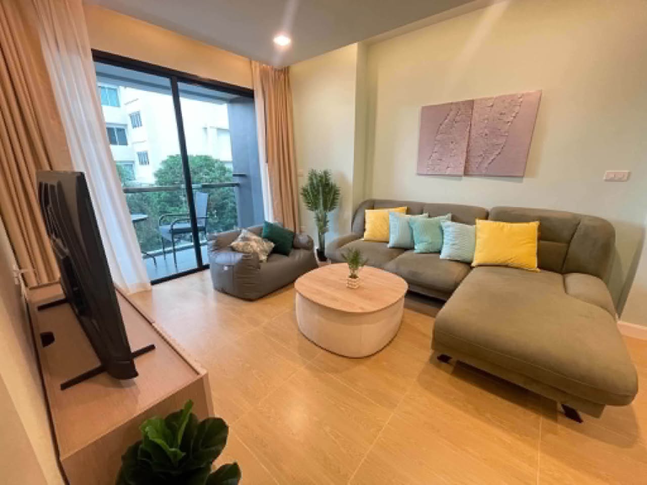 2BR condo in North Pattaya — photo 3