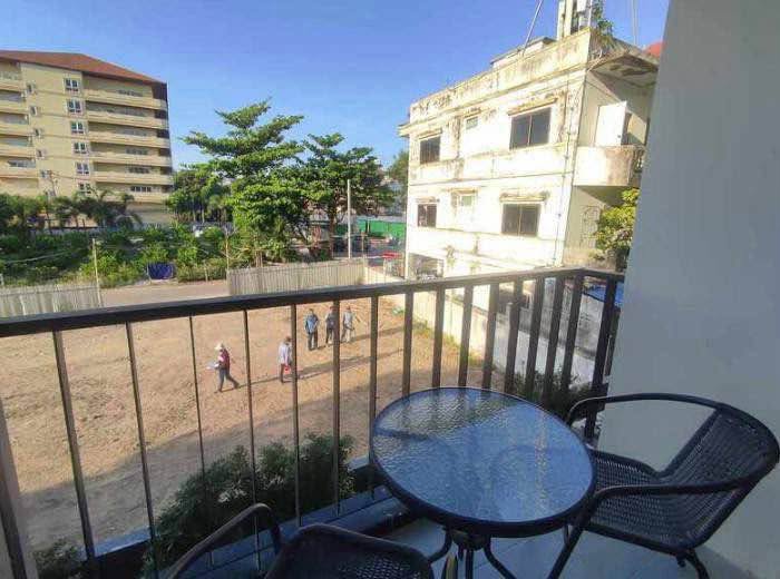 1BR condo in Khao Phra Tamnak — photo 4