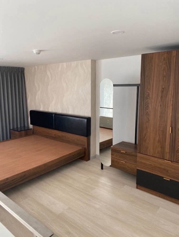 1.5BR duplex in Sathorn — photo 4