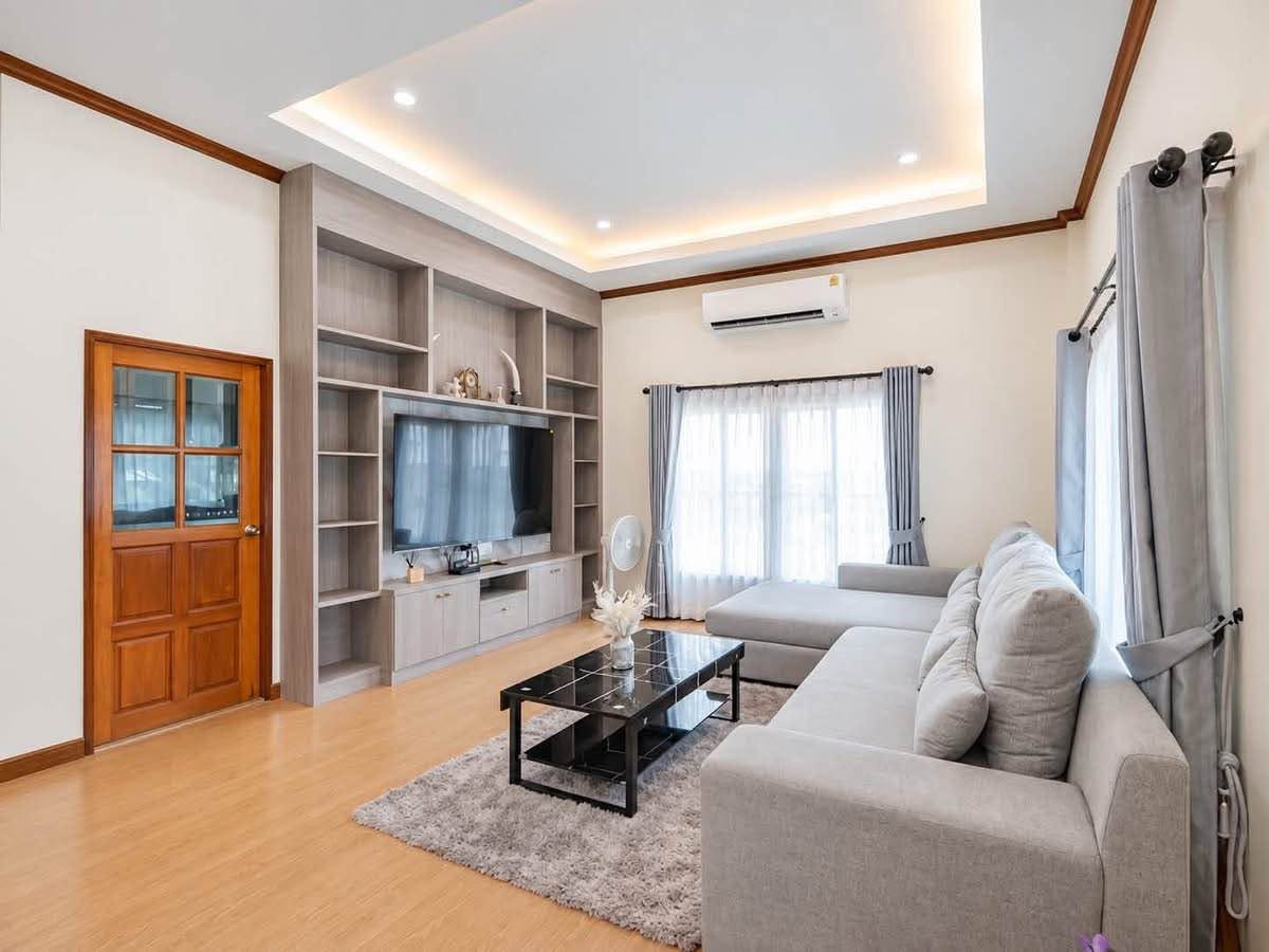 4BR villa in Huai Yai — photo 3