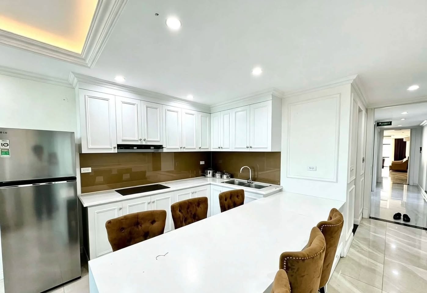 2BR apartment in Hai Ba Trung — photo 4