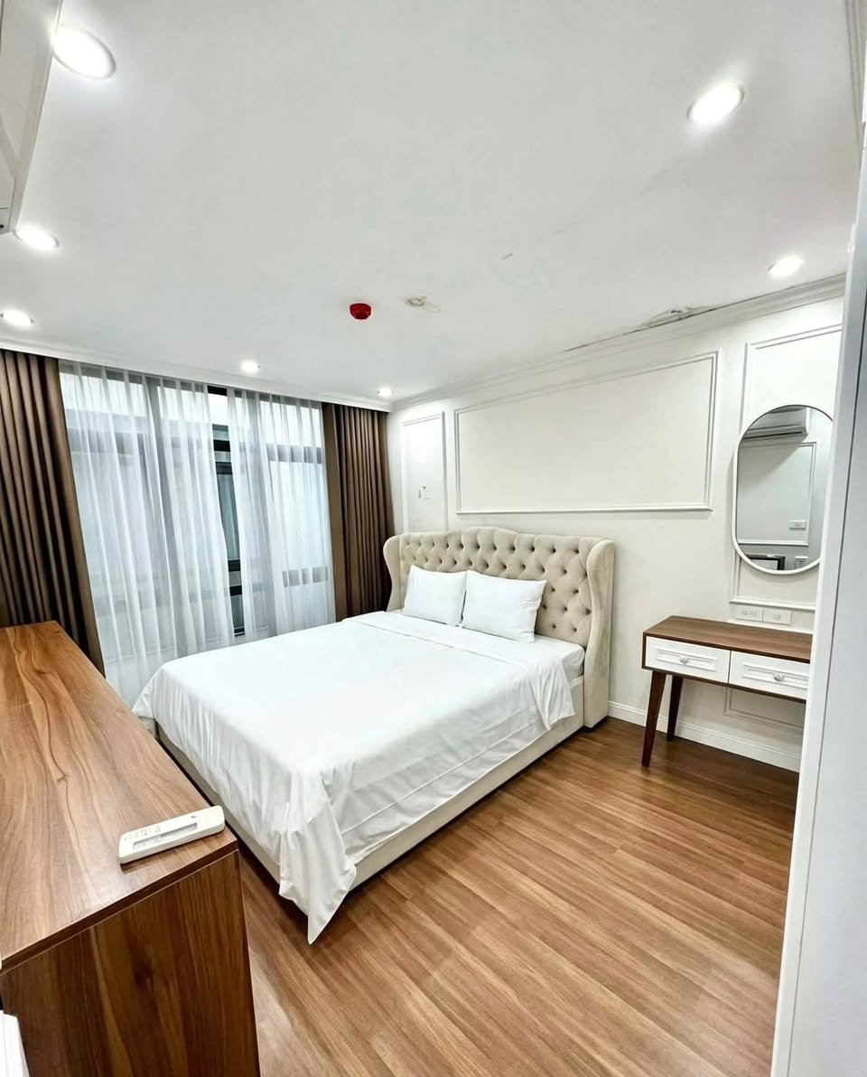 2BR apartment in Hai Ba Trung — photo 5