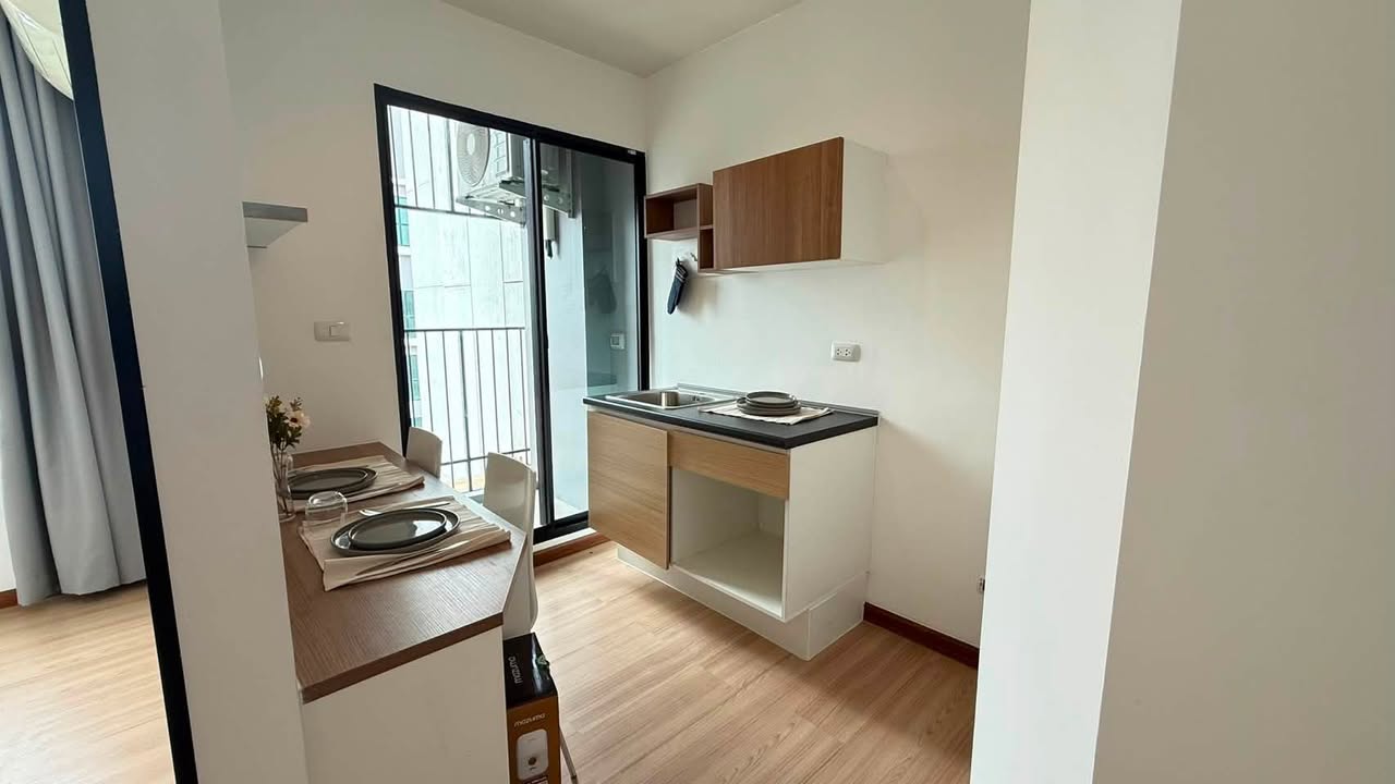 1BR condo in Sathorn — photo 5