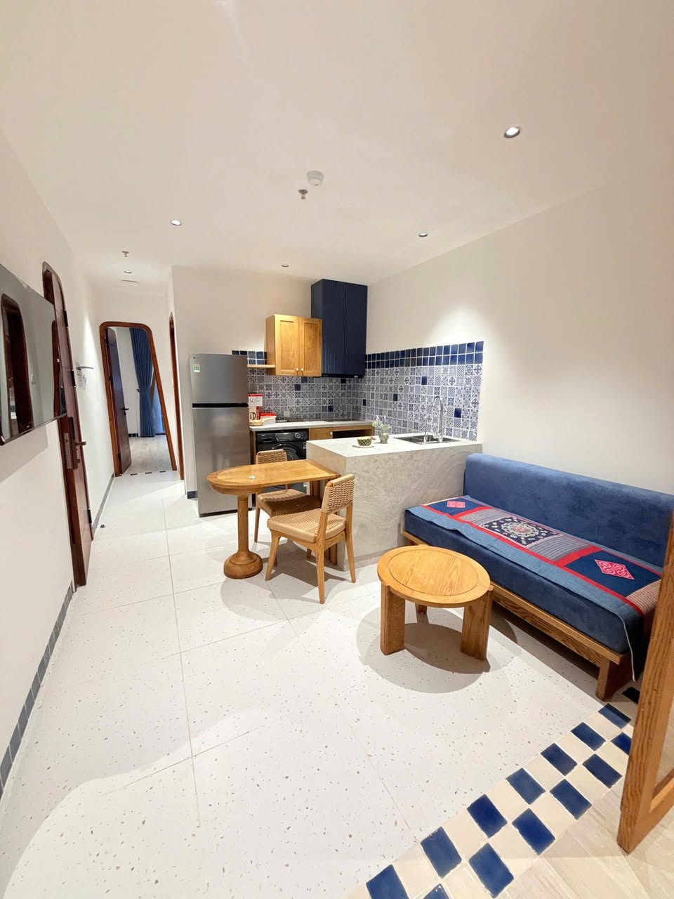2BR apartment in Khue My — photo 3