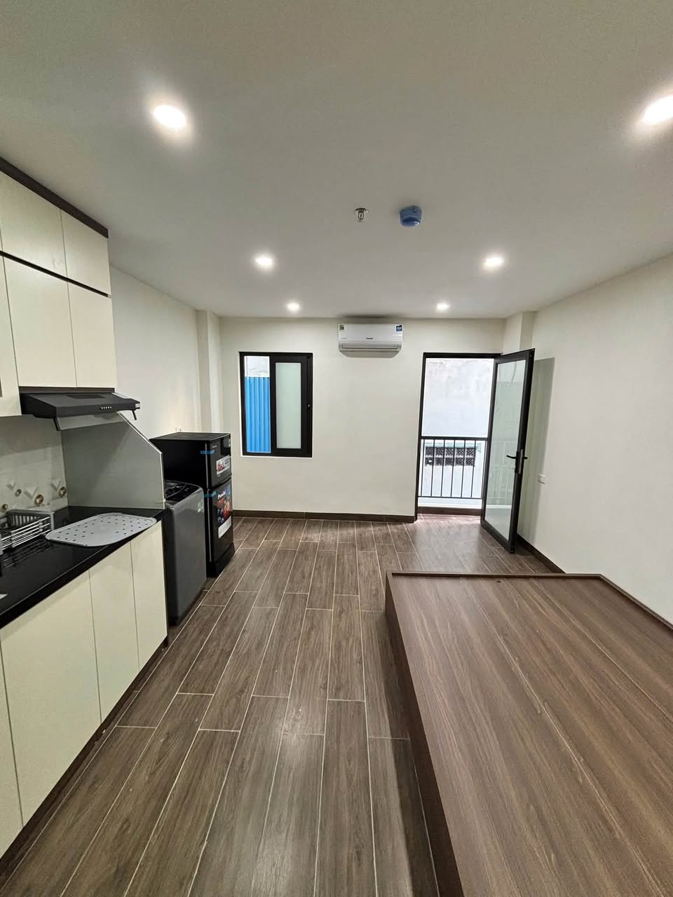 Studio studio in Ba Dinh — photo 5