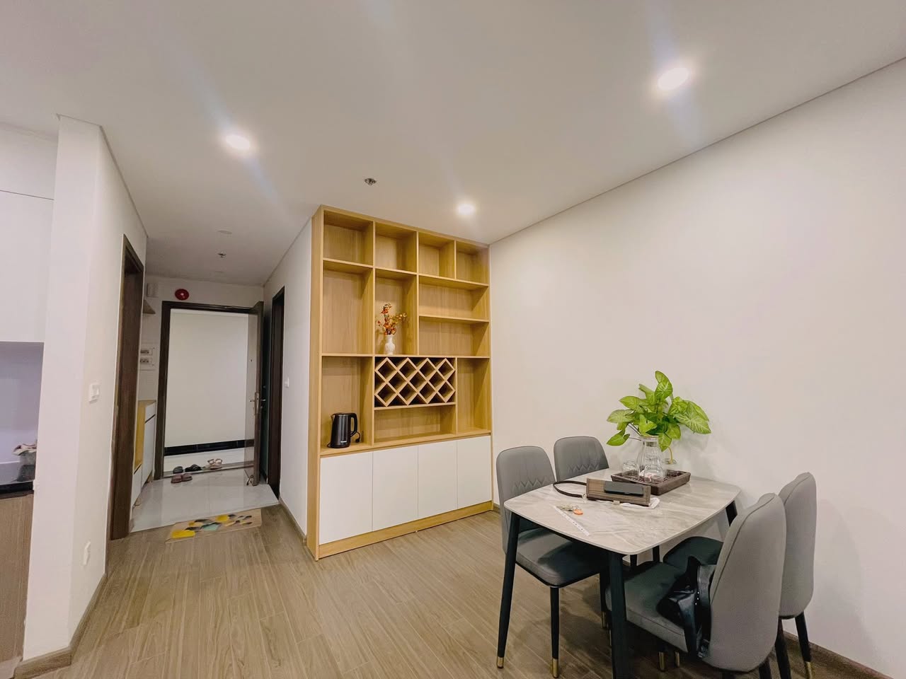 2BR apartment in FPT City — photo 3