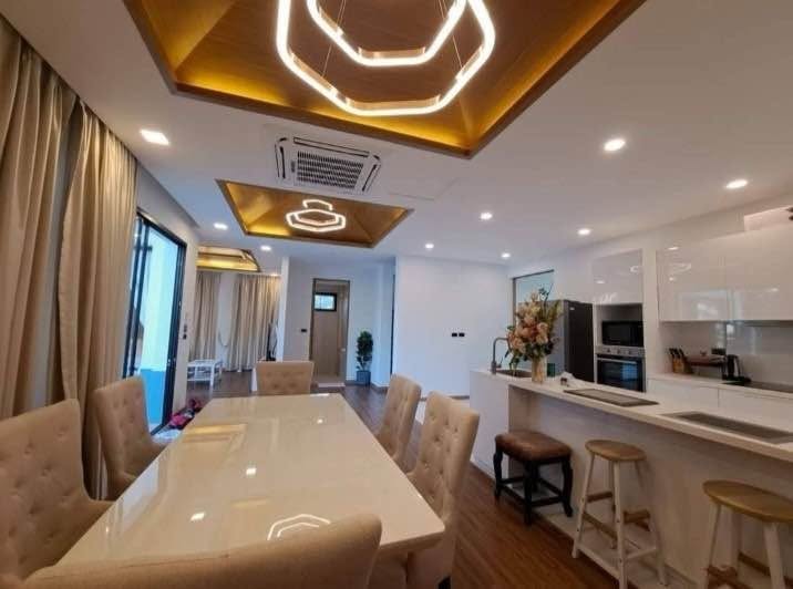 5BR villa in Kathu — photo 3