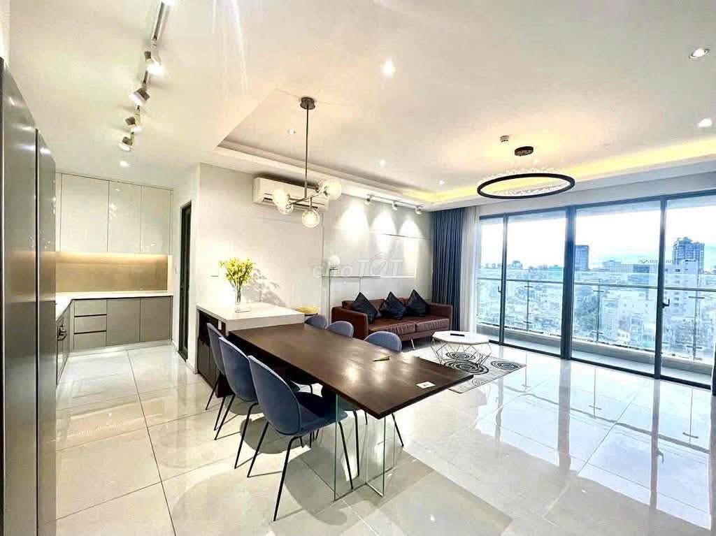 3BR apartment in District 4 — photo 2