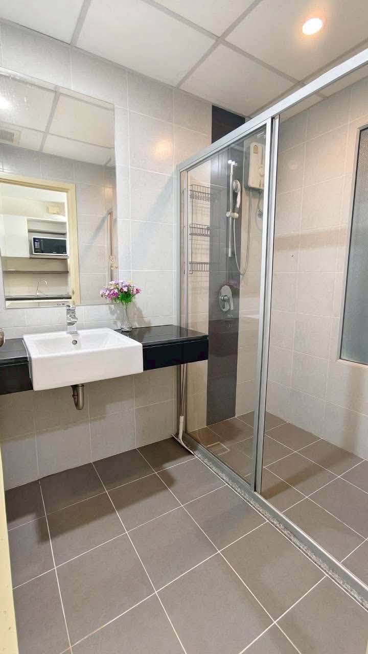 Studio condo in Central Pattaya — photo 3