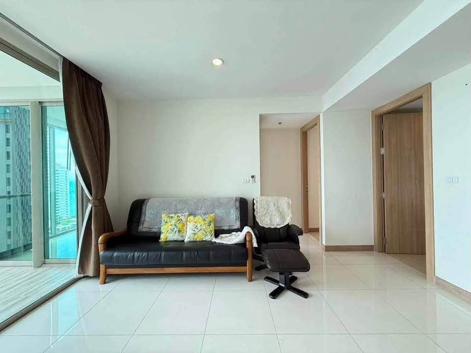 2BR condo in Wongamat — photo 2