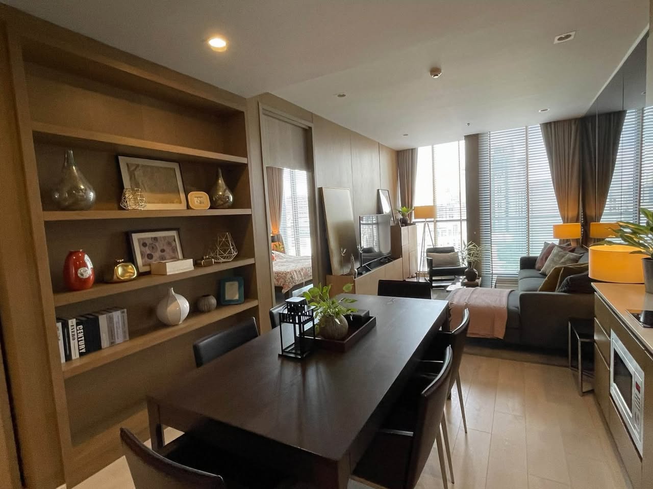 2BR apartment in Ploenchit — photo 2