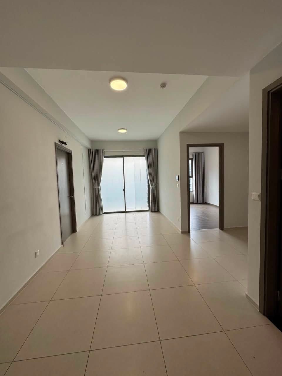 2BR apartment — photo 2
