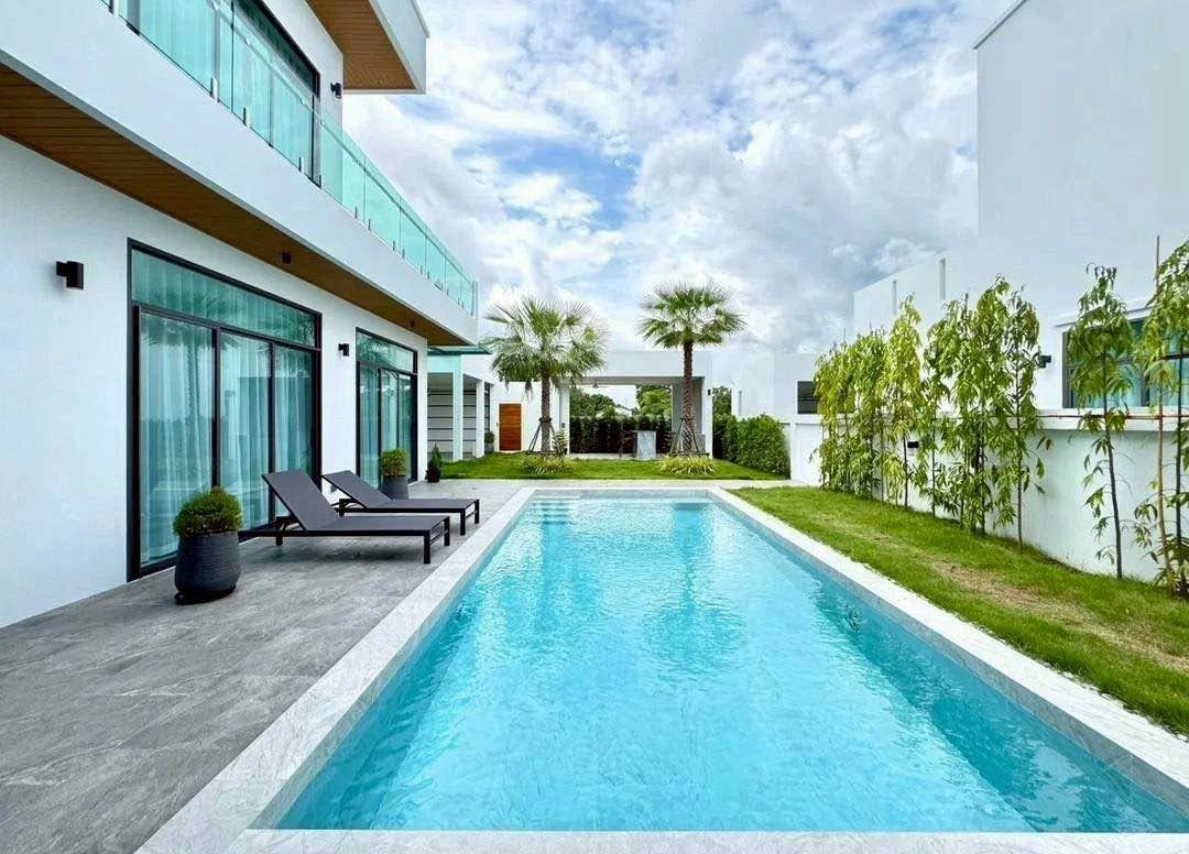 4BR property for sale in Hua Yai — photo 3
