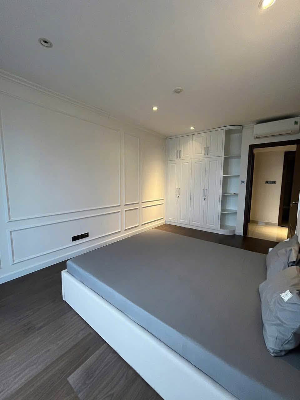 3BR apartment in District 4 — photo 2
