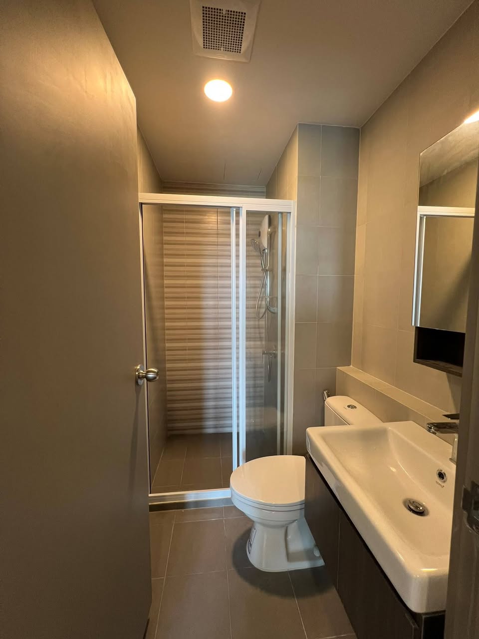 1BR apartment in Phra Khanong — photo 2
